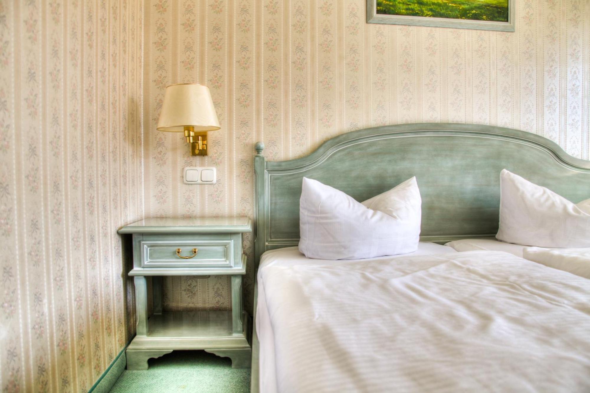 Hotel Am Markt Altentreptow Ngoại thất bức ảnh